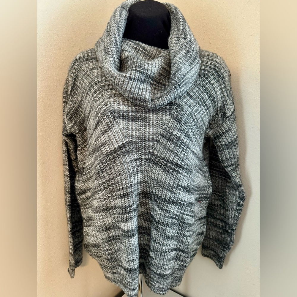 Ann Taylor Loft Black multi color cowl neck sweater. Smoke free/Cat free home